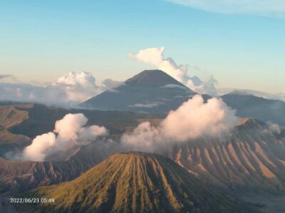 Yogyakarta: Mount Bromo & Ijen Crater Tour to Bali - Day-by-Day Breakdown: What Happens and Why It Matters