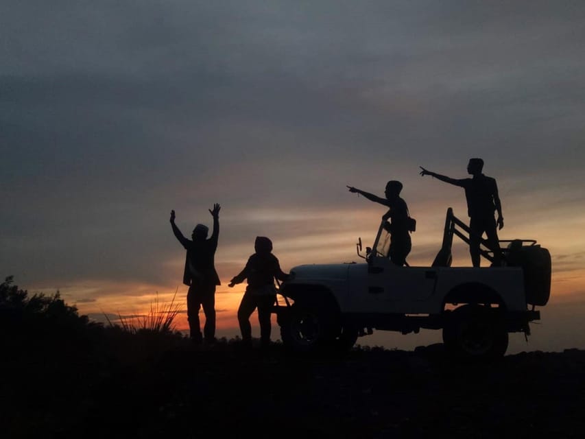 Yogyakarta: Mount Merapi and Pindul Cave Tubing Day Tour - Timing and pickup: what 8 hours really means on the ground
