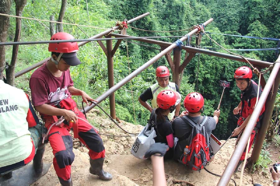 Yogyakarta: Mt. Merapi Sunrise, Jomblang & Pindul Cave Tours - What to bring so the day feels smooth