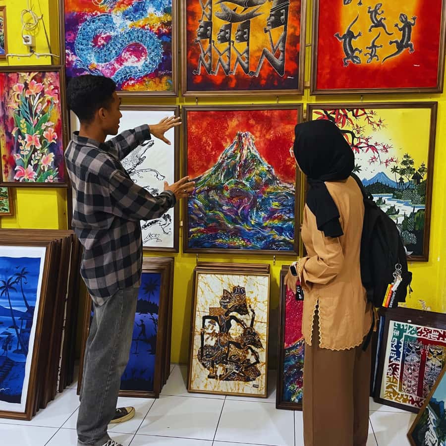 Yogyakarta: Night Walking & Street Food Tour - Why a Guide Matters on a Food Walk (Especially at Night)