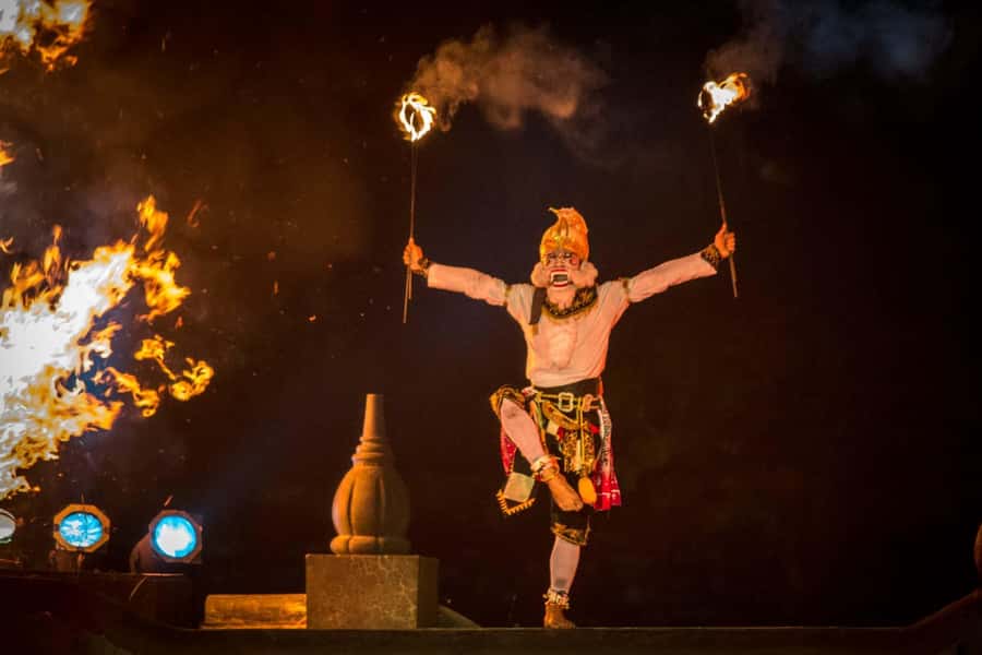 yogyakarta : prambanan temple sunset and ramayana ballet - Sunset Time Inside the Temple Complex: The Best Use of Free Time