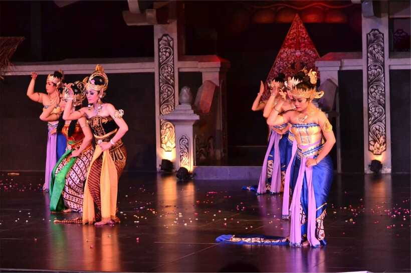 Yogyakarta: Ramayana Show with Transfer, Entry Fee & Dinner - Who This Fits Best (and Who Might Want Another Option)