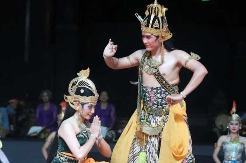 Yogyakarta: Ramayana Show with Transfer, Entry Fee & Dinner - Should You Book the Ramayana Show With Transfer, Entry, and Dinner?