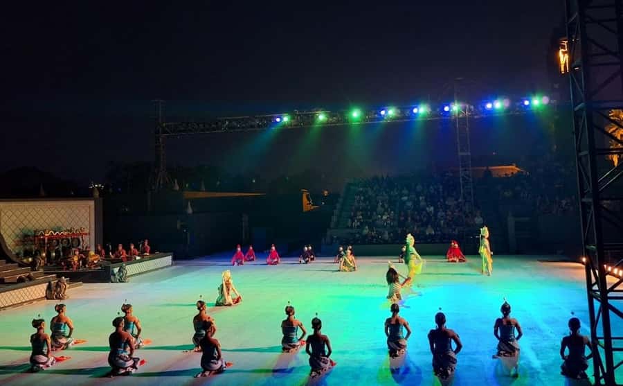 Yogyakarta: Sunset Prambanan Temple & Ramayana Ballet - Siva Temple: Guided Walking, Photo Stops, and Smart Timing