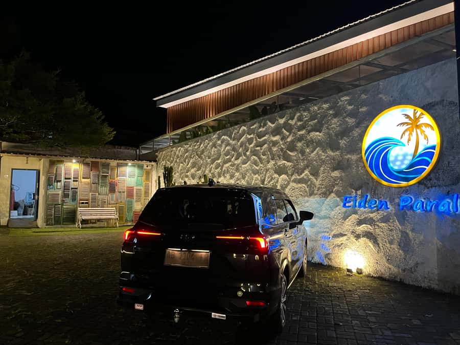 Yogyakarta: Tailor-Made Private Car Rental With Driver - Why a private driver beats guessing in Yogyakarta