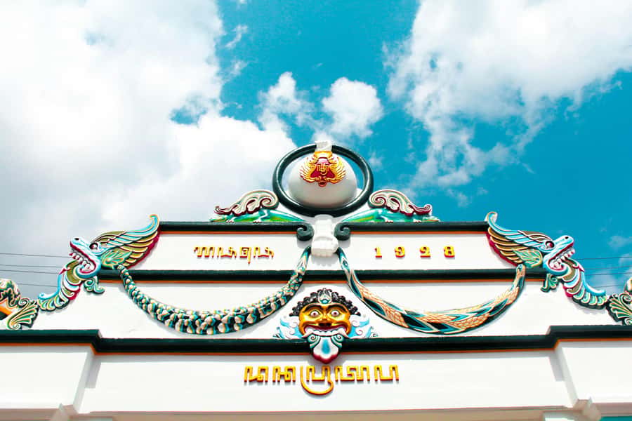 Yogyakarta : Walking Tour and Food Tasting inside Palace - Key things I’d plan around before you go