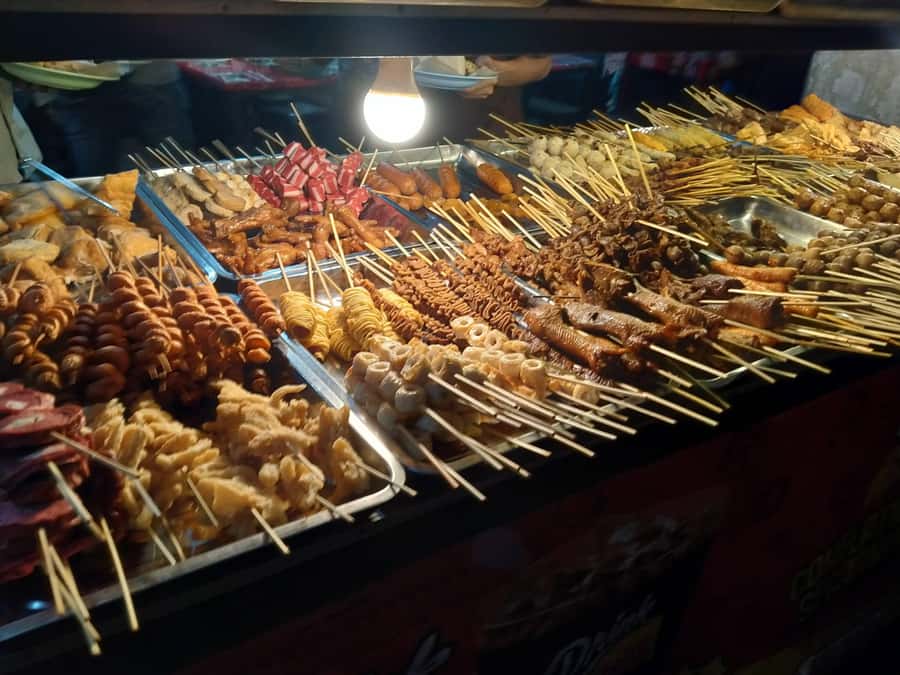 Yogyakarta walking tour: Gourmet Stroll & Nightly Highlights - The Best Part: Guides Who Turn Bites Into Meaning
