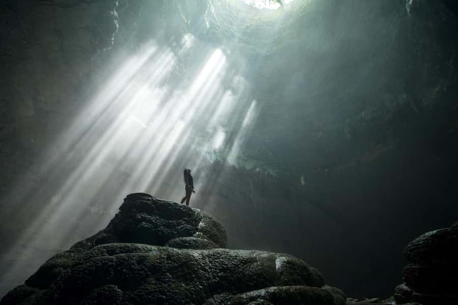Yogyakarta's Hidden Gems: Jomblang Cave & Timang Beach Tour - Jomblang Cave Rope Descent: the light-ray moment that makes the day