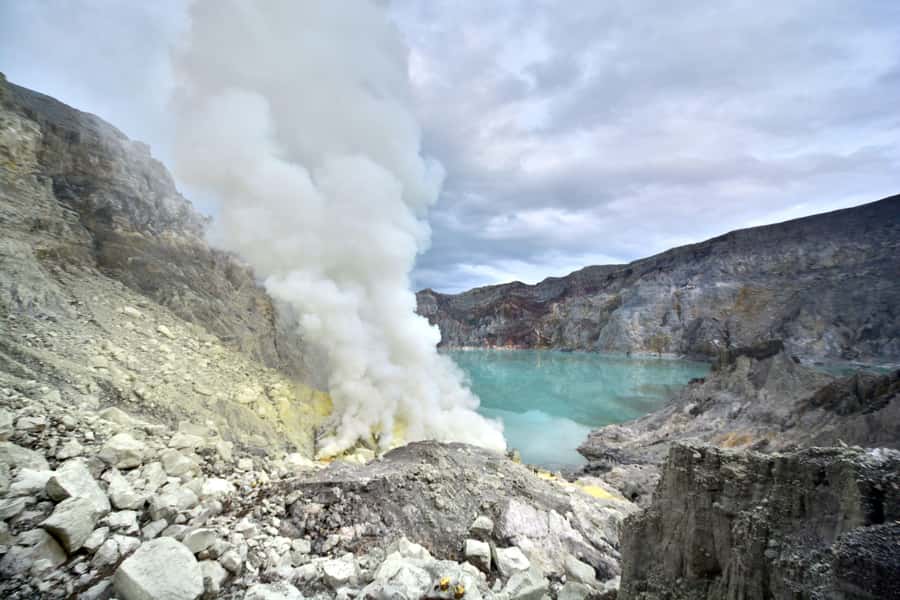 Yogyakrta to bali:Borobudur,prambanan,bromo,ijen,tumpak sewu - Price and value: what $610 buys (and what to compare)